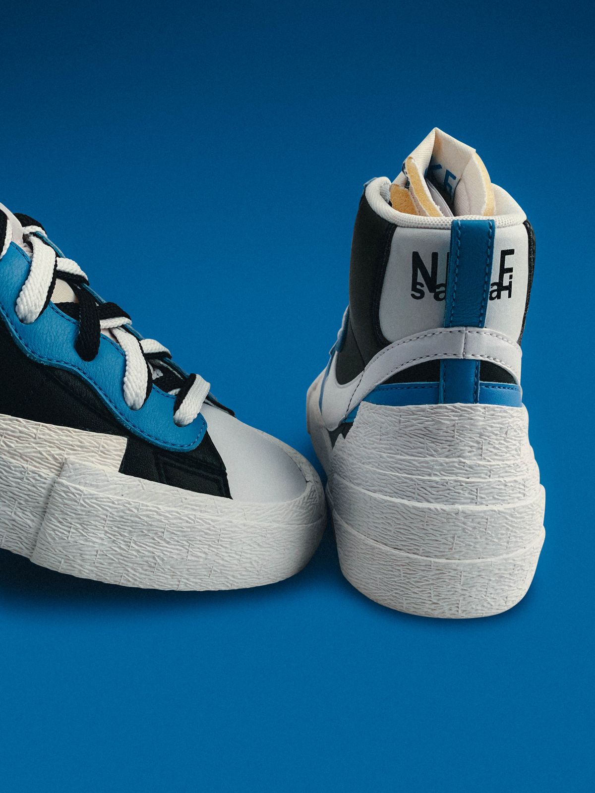 Court Legend Hi — Royal