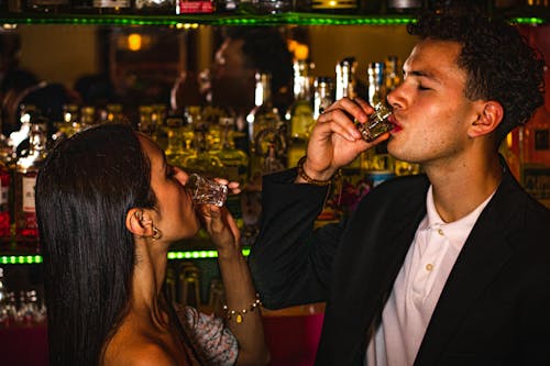 Free stock photo of adult couple, alcohol, alcoholic beverages