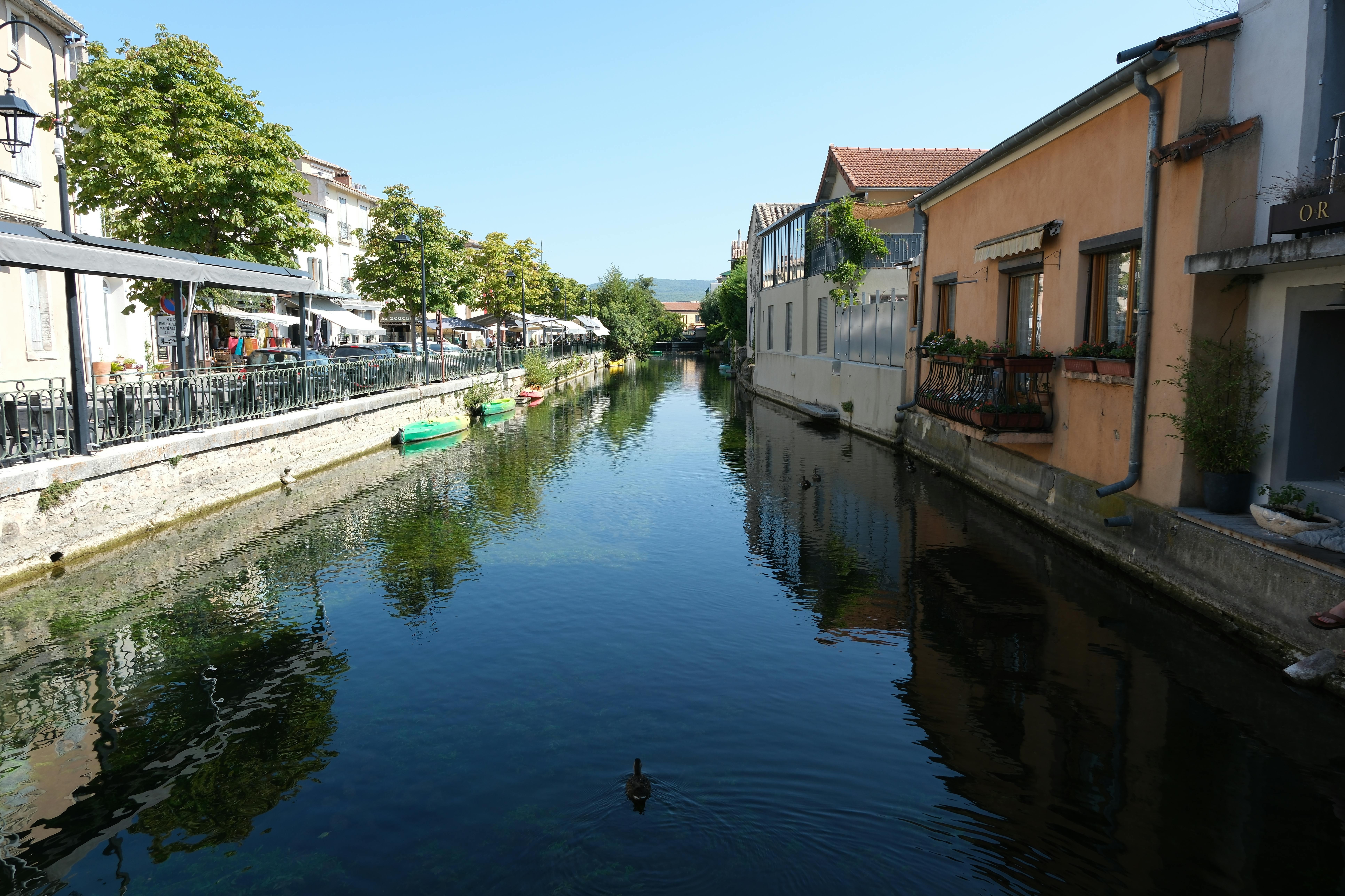 Itinerary L'Isle-sur-la-Sorgue,Cadaqués,Moustiers-Sainte-Marie,Barcelona,Antibes