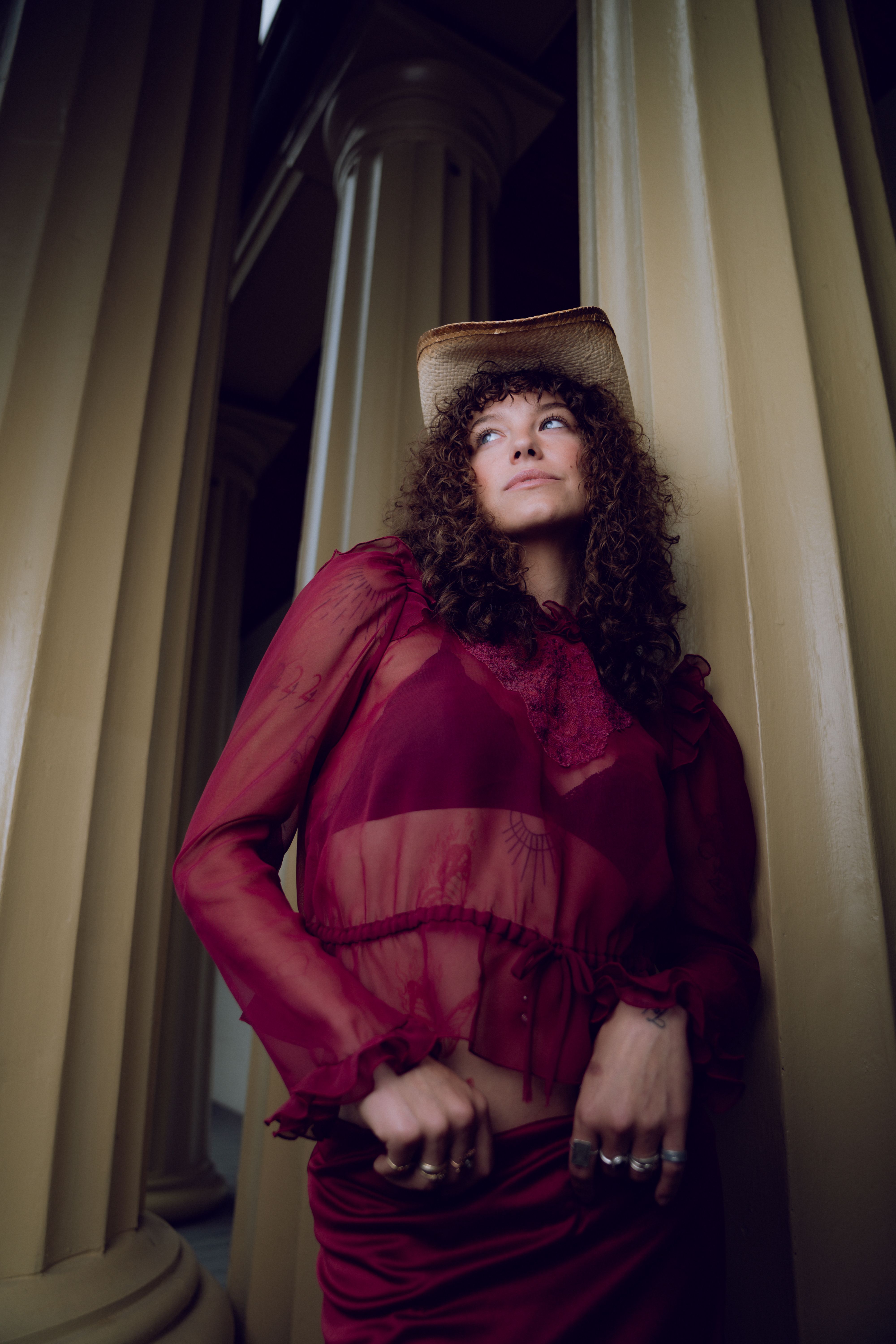 Arsitektur Memukau: Perpaduan Gaya yang Unik