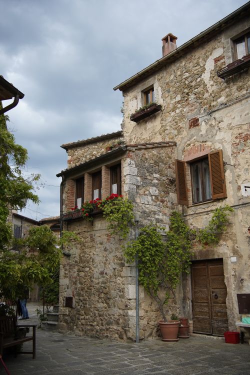 Free Explore the rustic charm of a historic stone house in Montemerano, Tuscany, Italy. Stock Photo