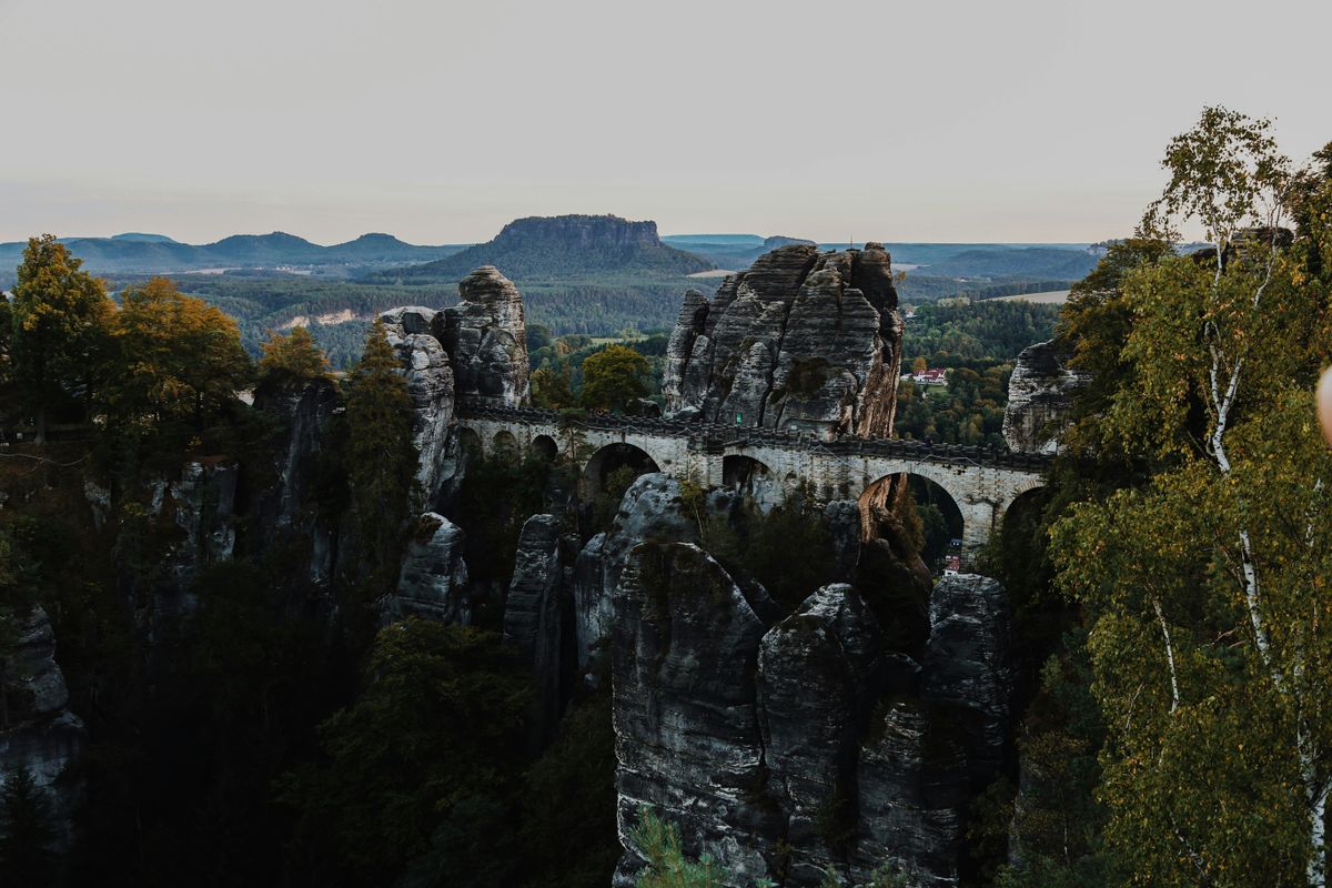 Podul Bastei din munții de gresie de pe Elba, Germania