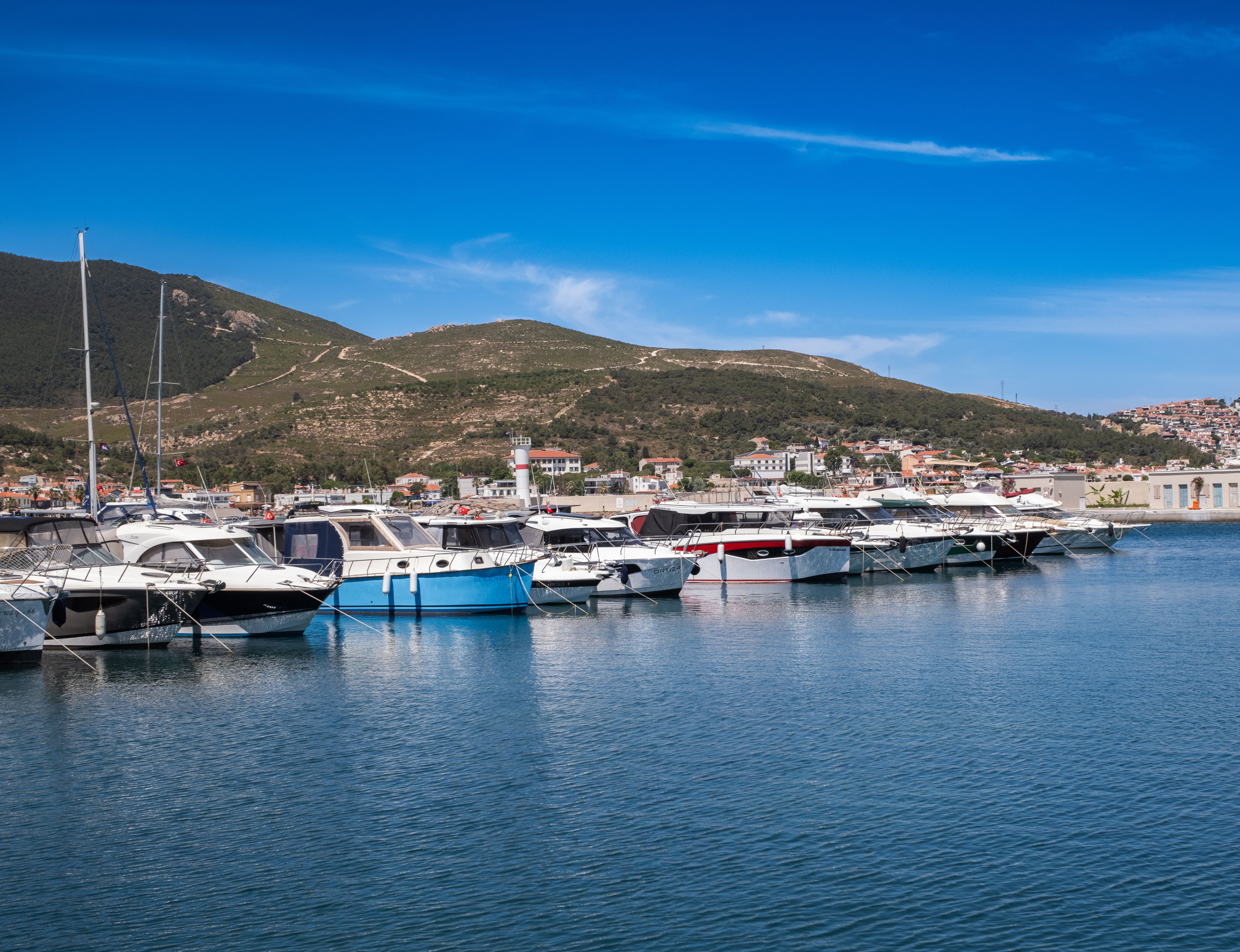 Promoting sustainability in Mallorca: eBoat brings technological innovation, sustainable mobility and renewable energy to lif