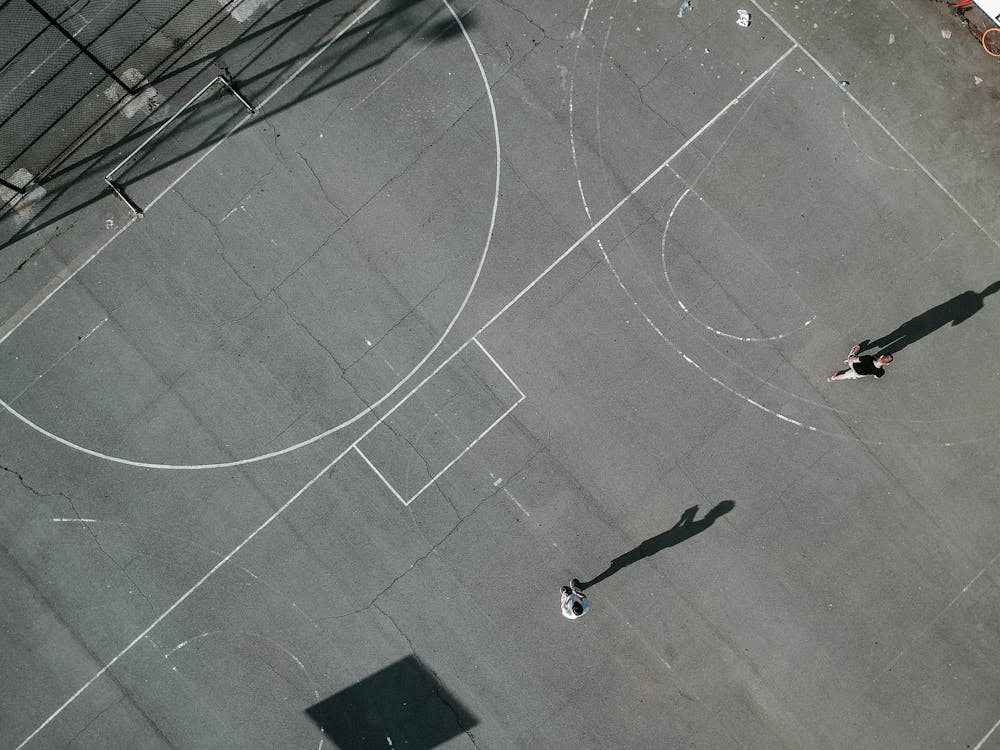 Foto Vista Dall'alto Di Persone Che Giocano A Basket