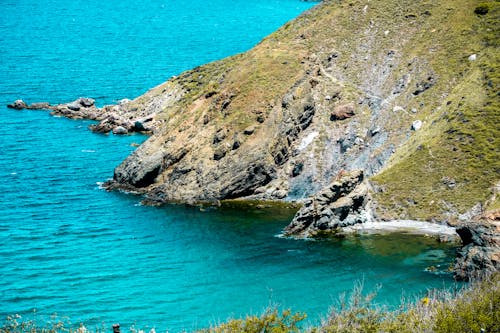 A view of the ocean from a hillside