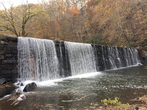 Free View of Waterfall Stock Photo