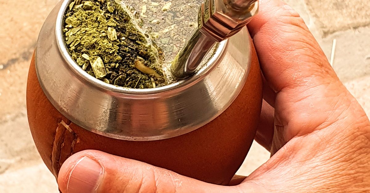 ¿Por qué el mate cambia de sabor y costumbres según la región dentro de Argentina? ¿Por qué el mate cambia de sabor y costumbres según la región dentro de Argentina?
