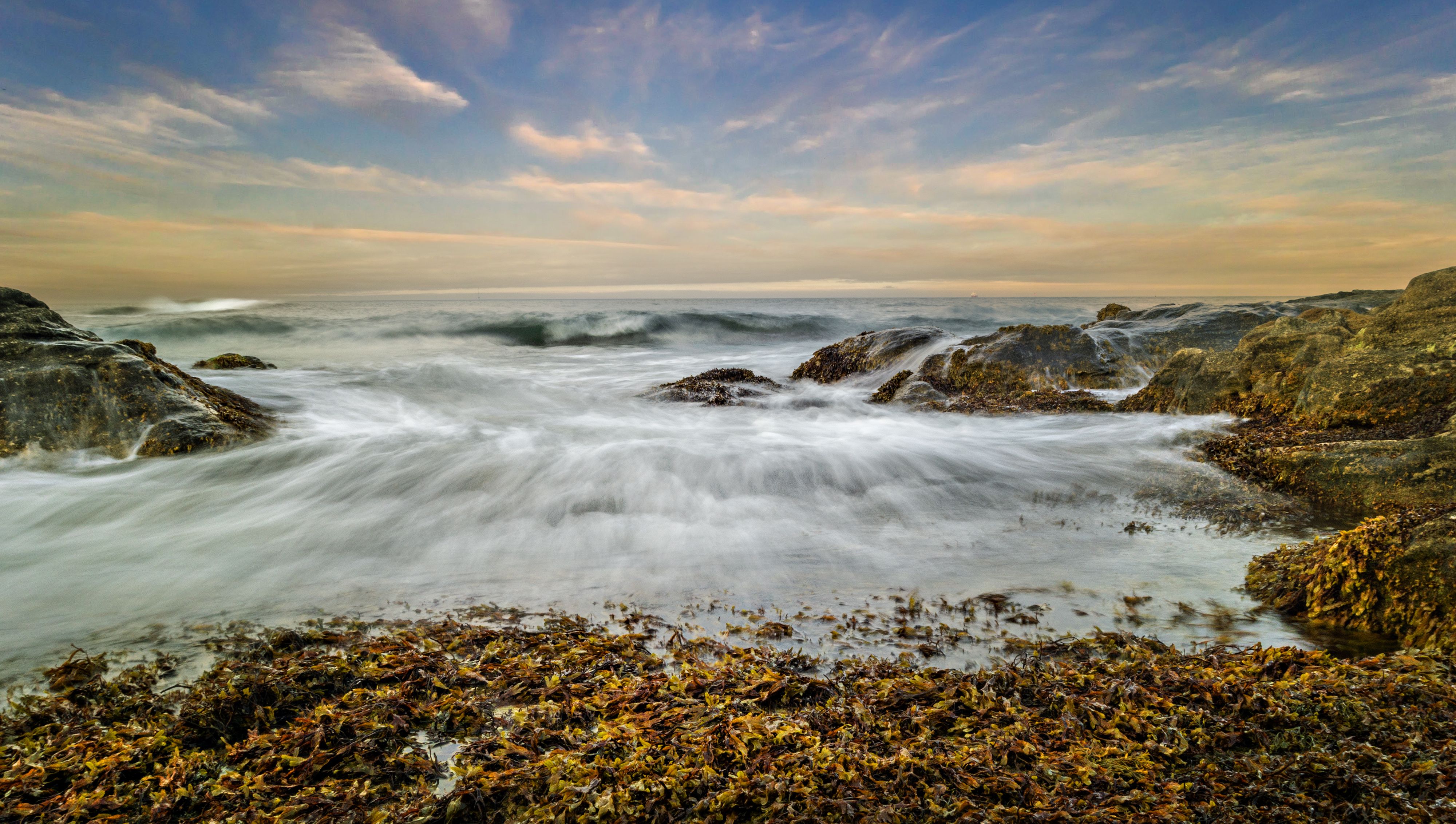 Rising Tide In the Sea · Free Stock Photo