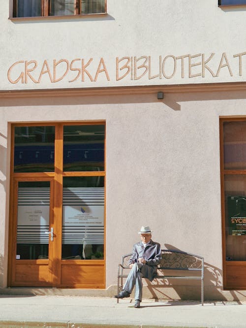 Kostnadsfri bild av arkitektur, byggnad, dörr