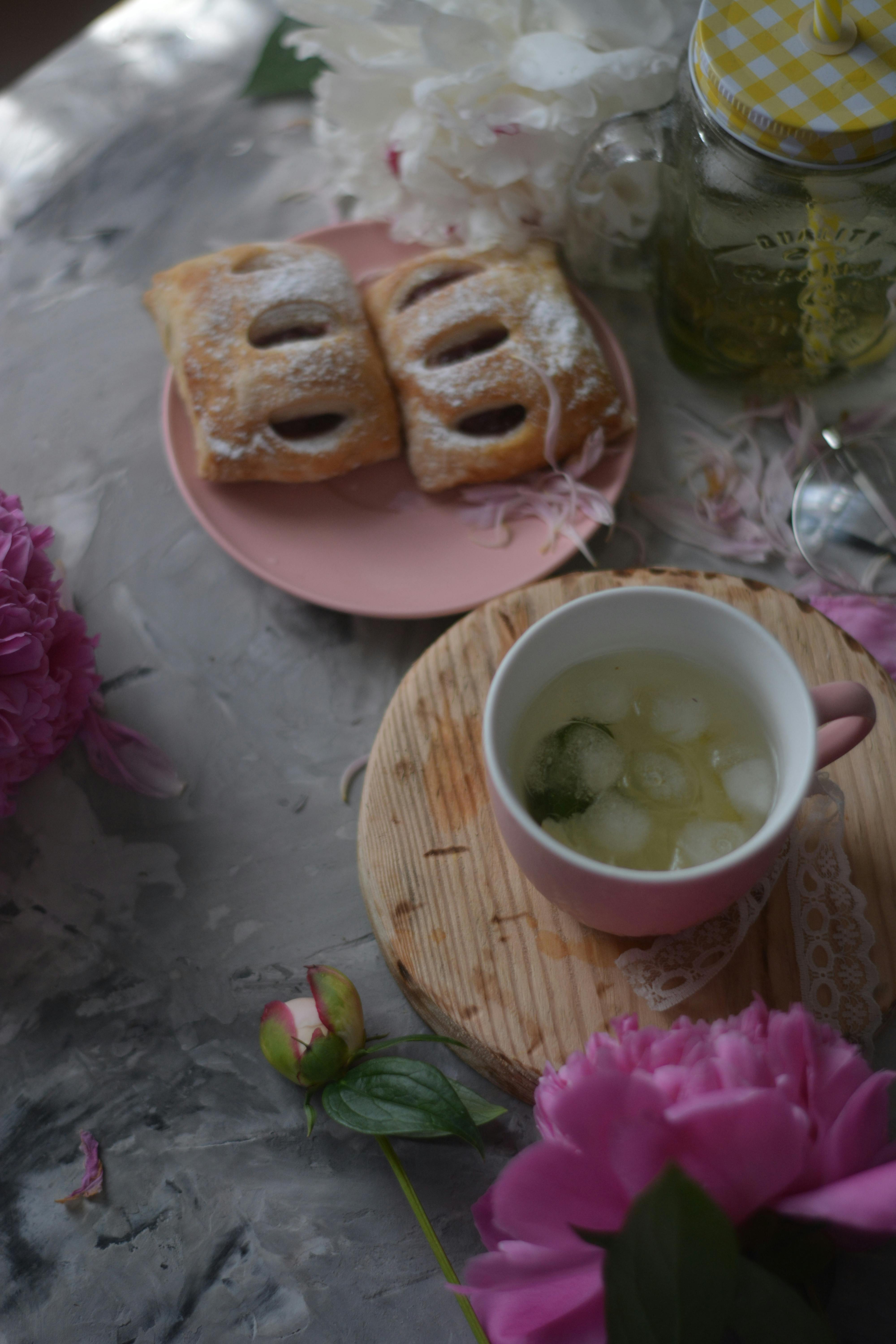 Air Fryer Apple Turnovers