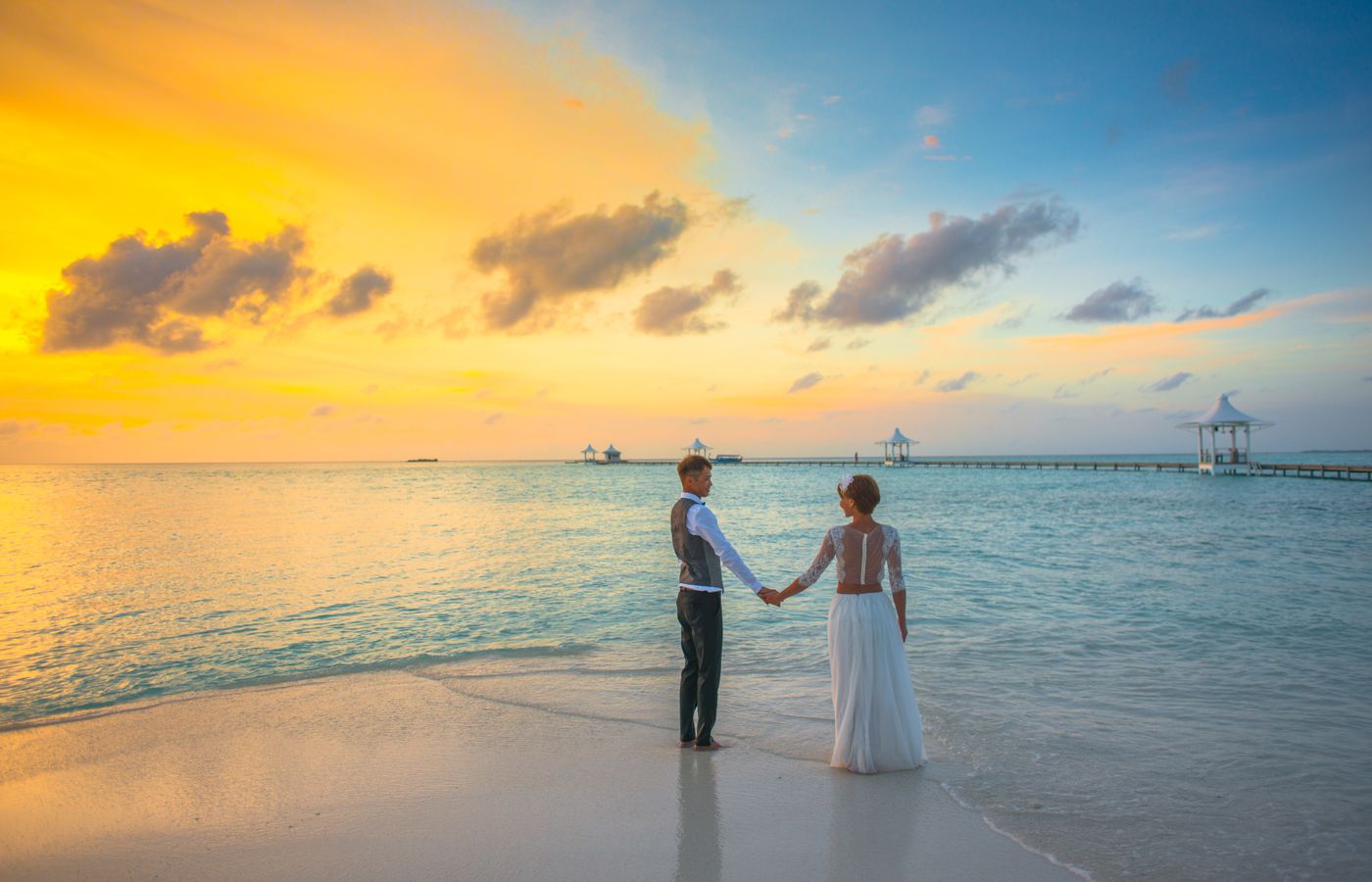 Honeymoons & Anniversaries