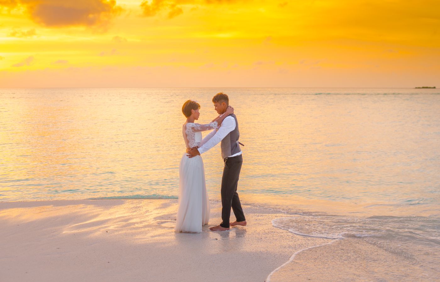 Beach Weddings
