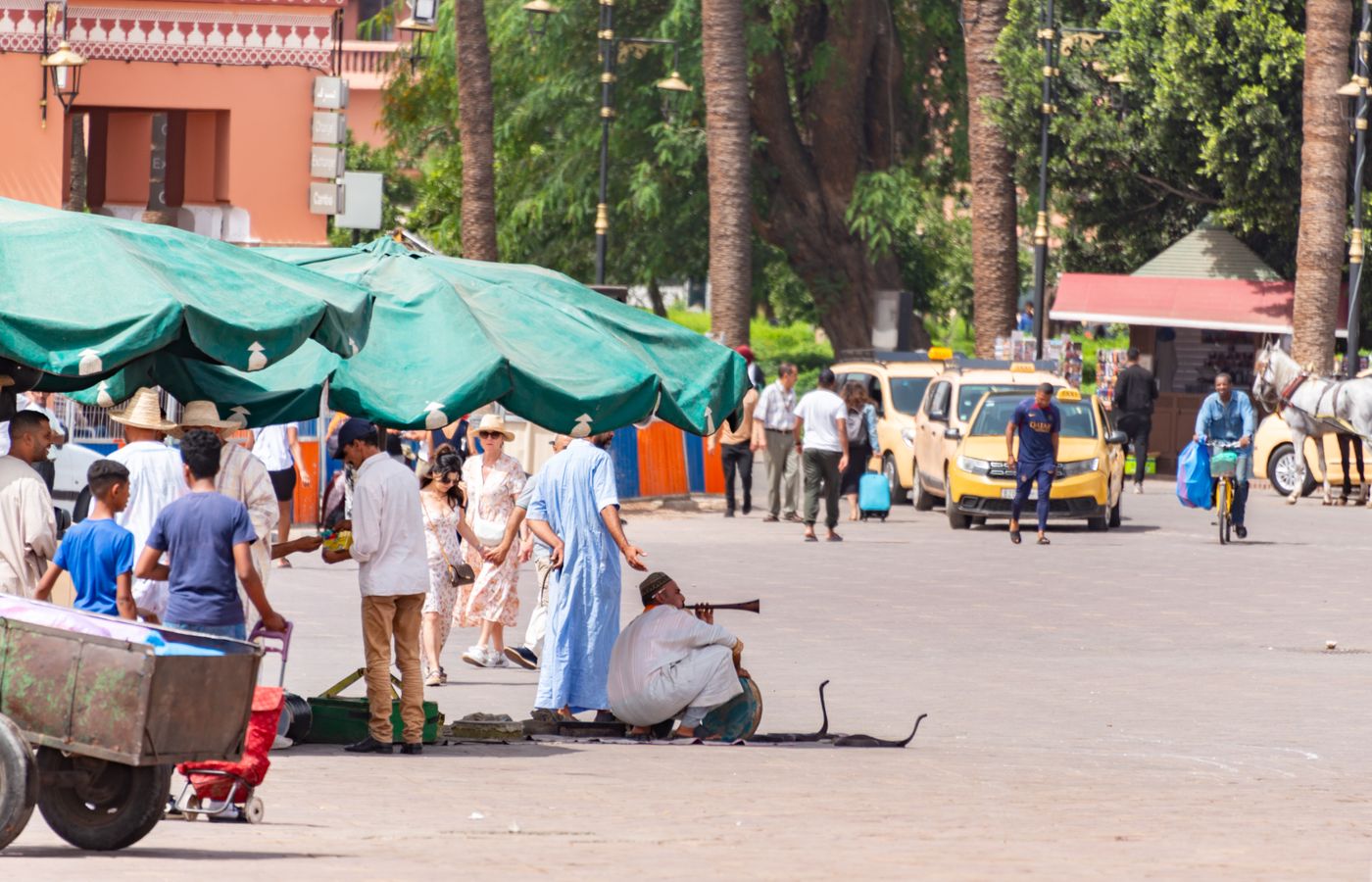 Jemaa el-Fna square at dusk during a first-time Marrakech itinerary