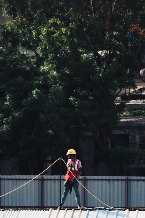 Fixing the roof