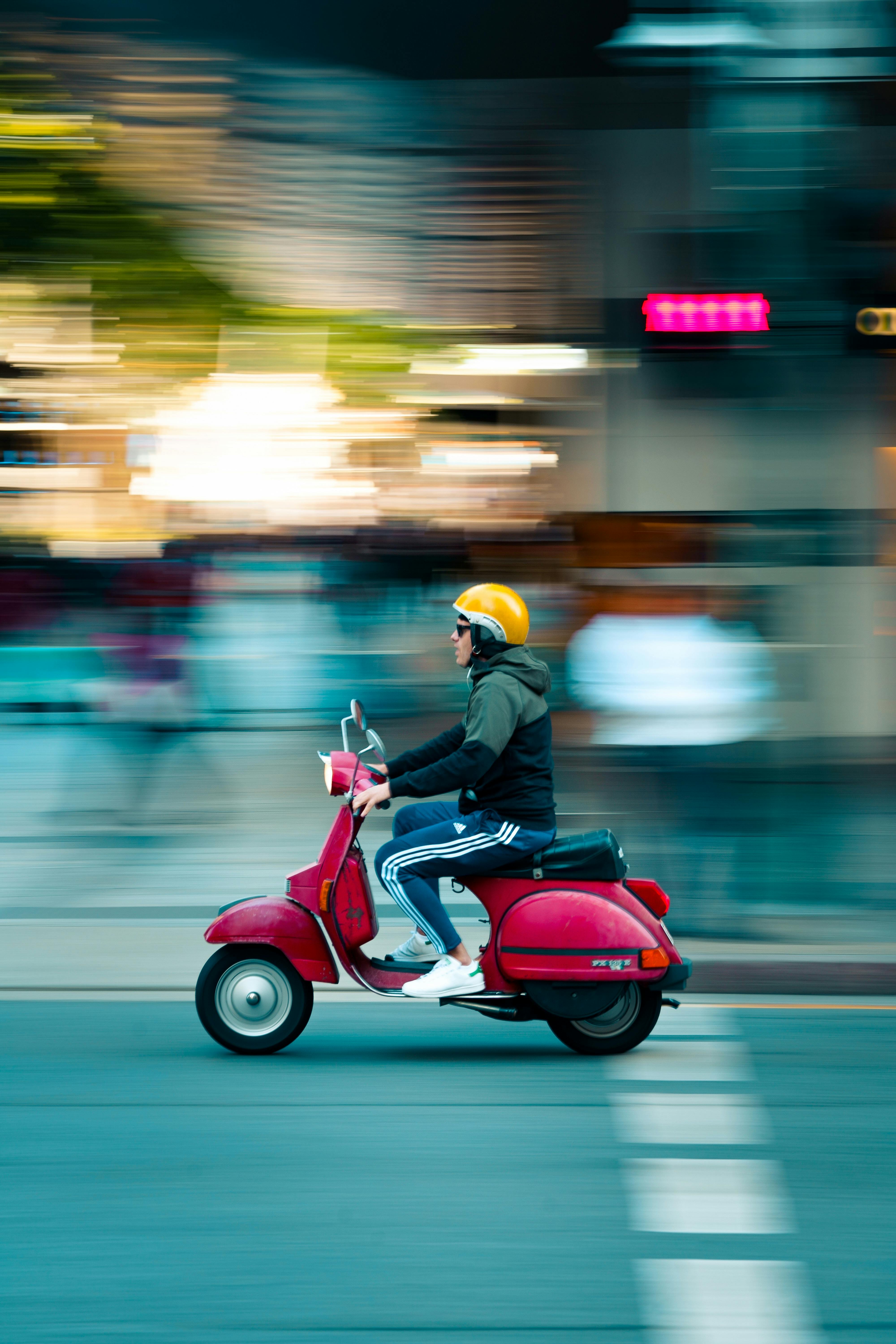 Scoot Around: Tips for Efficient Urban Scooter Commuting