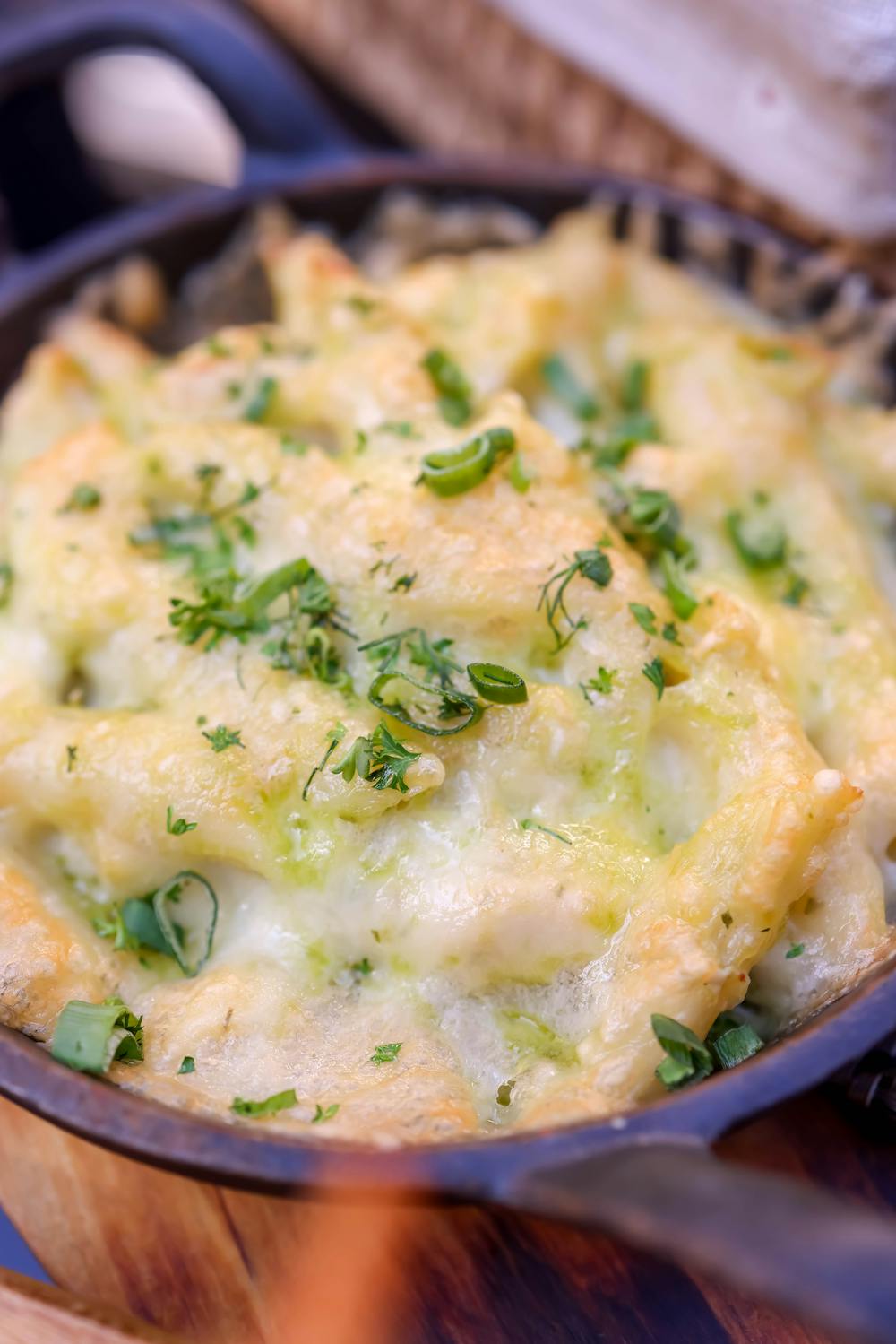 Cheesy Garlic Green Bean Casserole Cheesy Garlic Green Bean Casserole