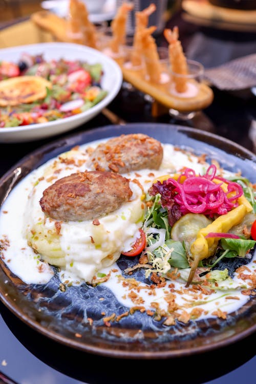 Foto profissional grátis de alimento, almoço, carne