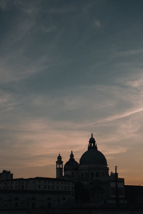 Immagine gratuita di alba, architettura, cattedrale