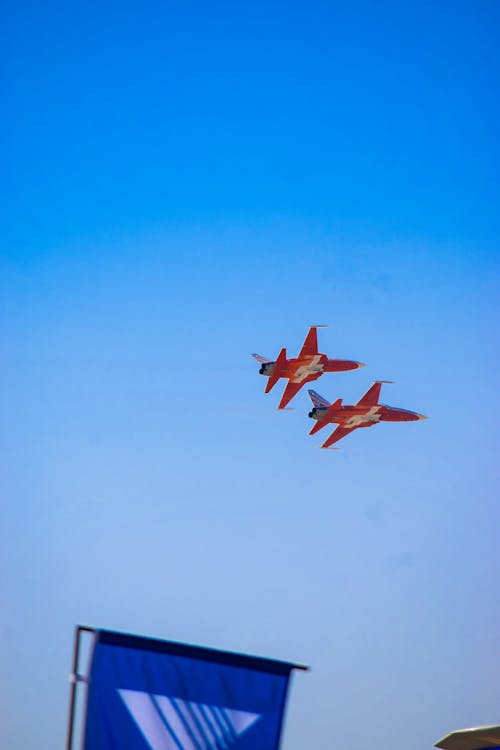 Gratis lagerfoto af beja, bejaairshow, kunstflyvning