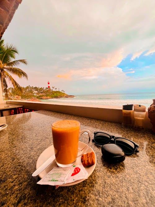 beachview, beş çayı, bir bardak çay içeren Ücretsiz stok fotoğraf