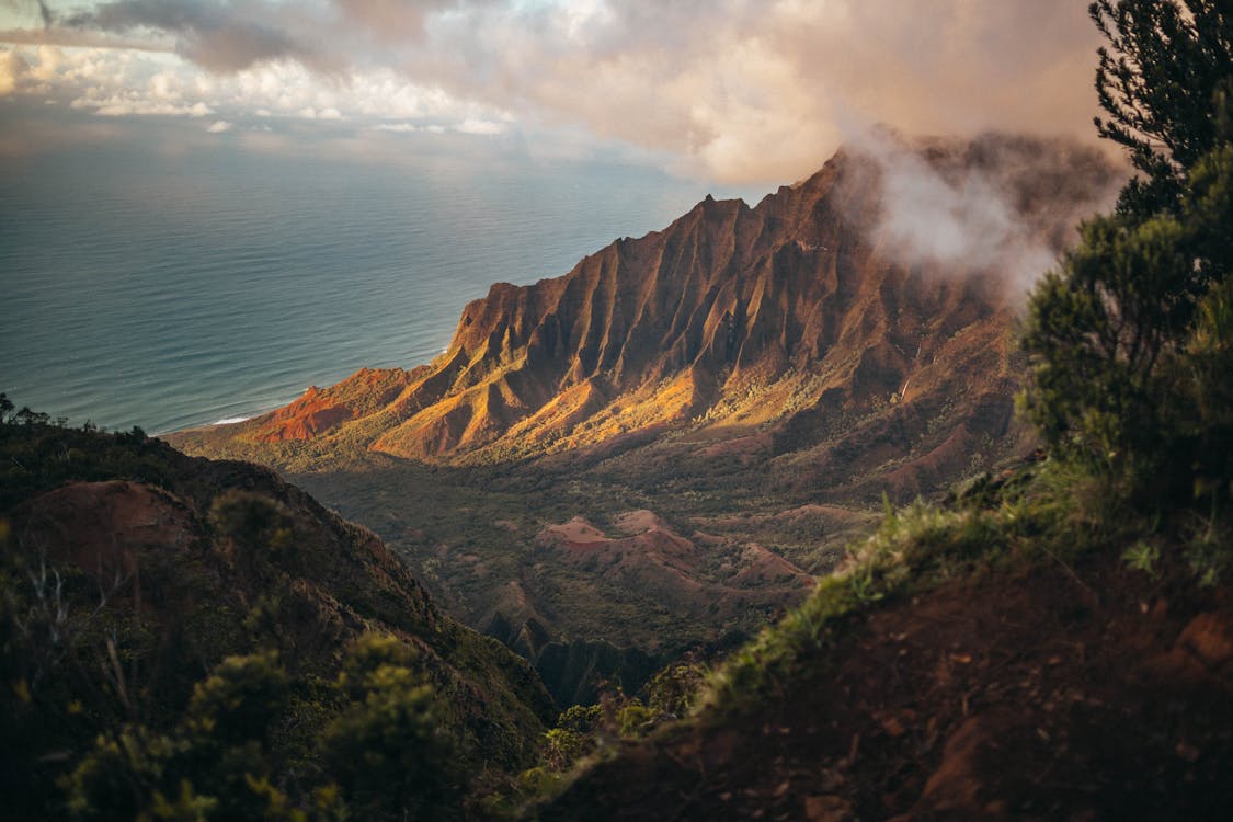 Kapaʻa, HI, United States  Brown Mountains