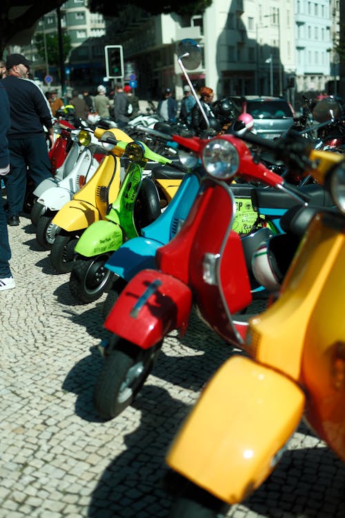 Foto profissional grátis de moto, moto clássica, vespa