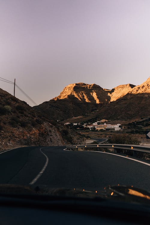 Free Photo of Roadway During Dawn Stock Photo