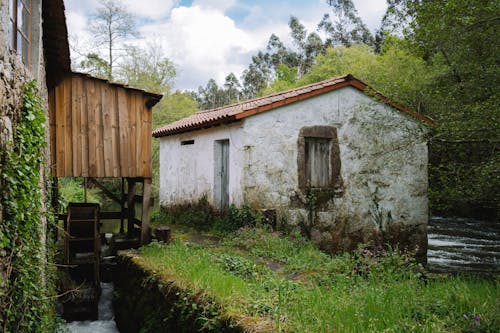 Foto profissional grátis de abandonado, aldeia, aldeias