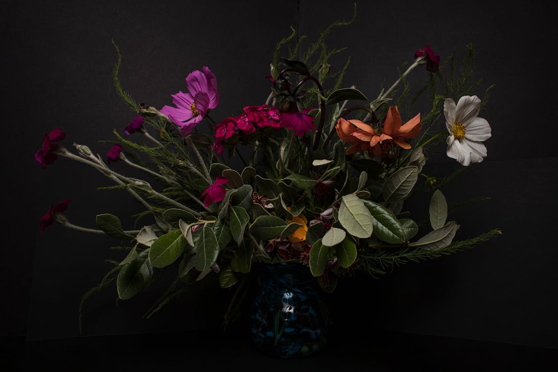 Selective Focus Photography of Flower Arrangement