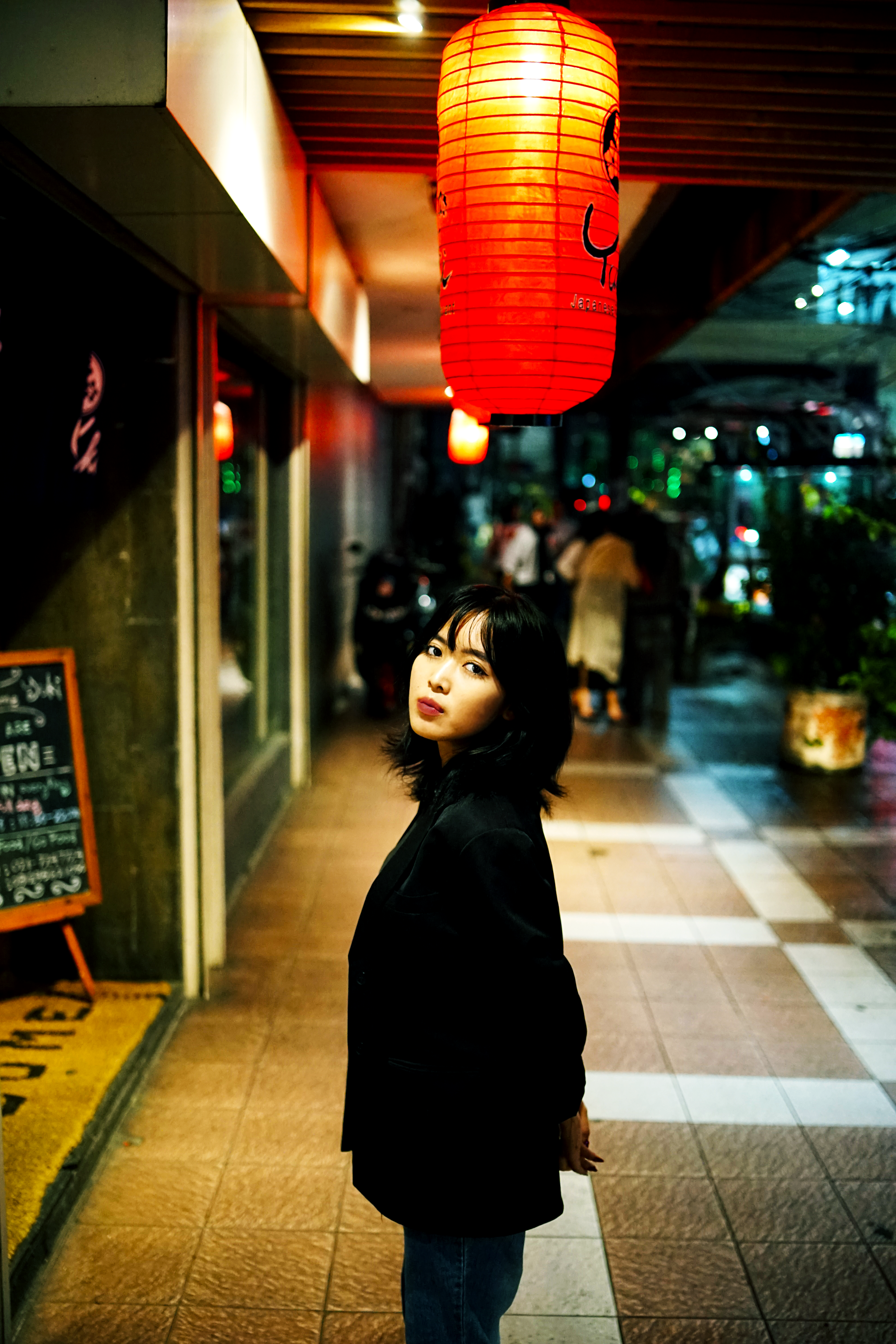 Woman in City at Night · Free Stock Photo