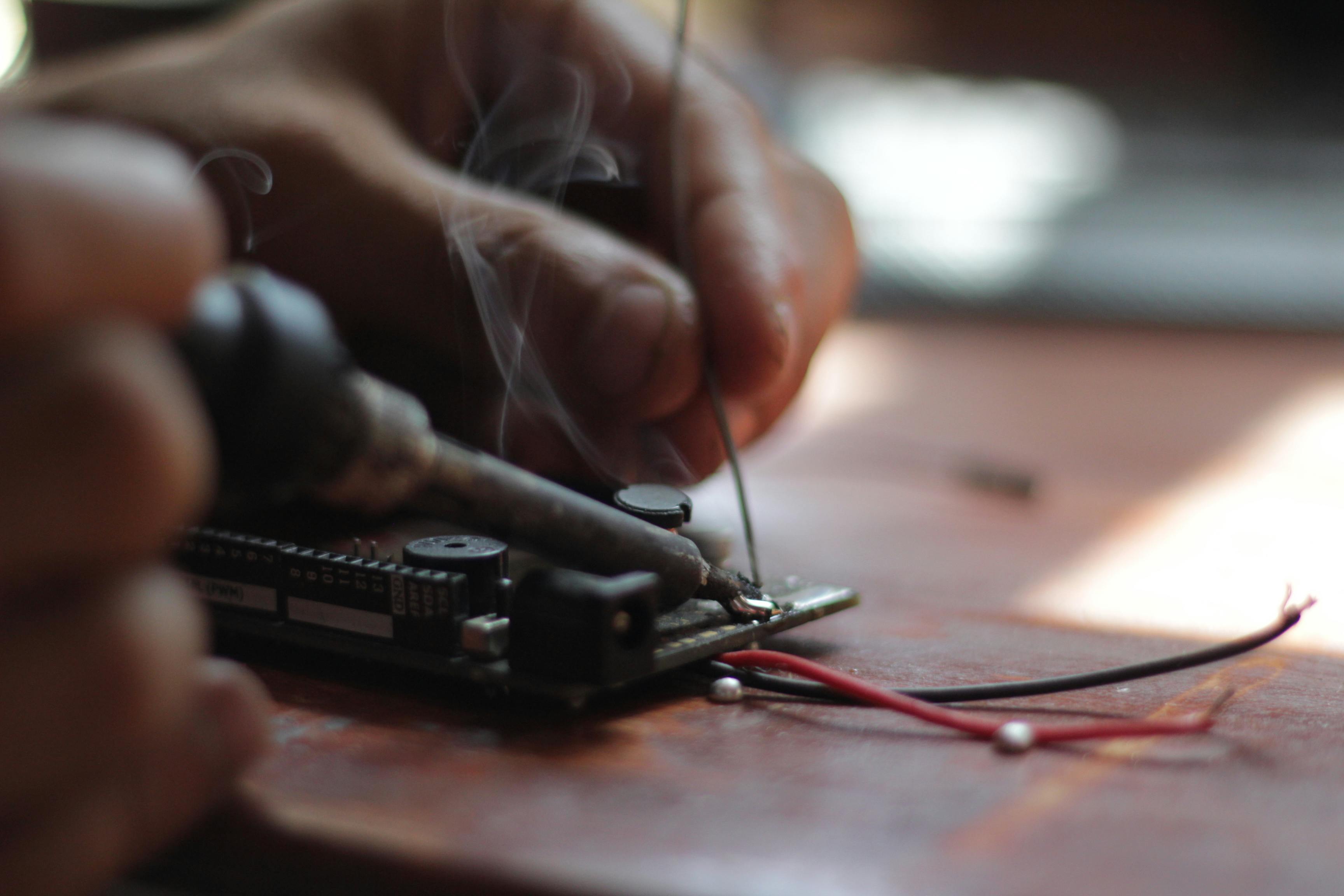 The #1 Electrician Website Builder in Bristol, UK