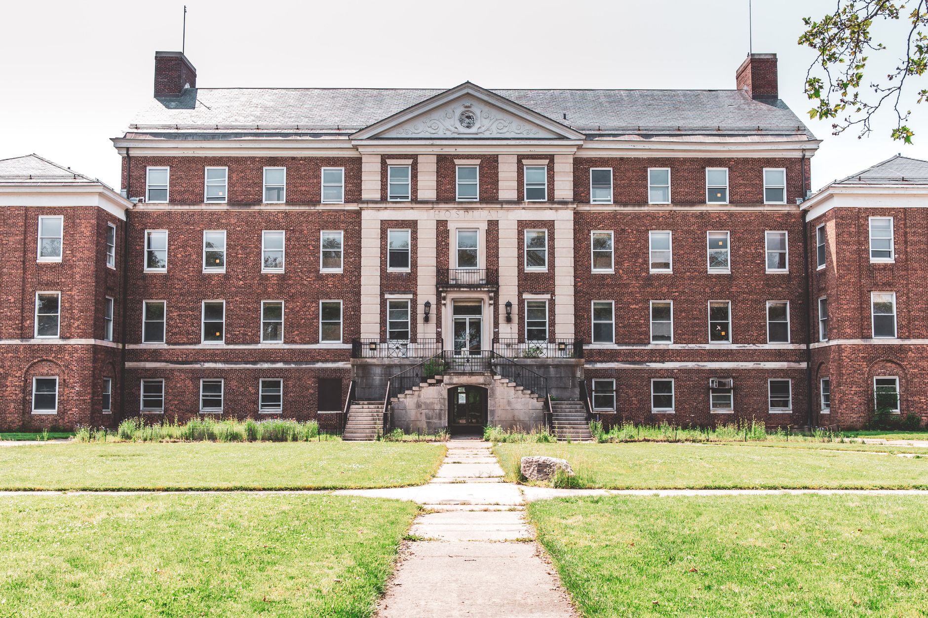 Schuyler Mansion 1760s brick Georgian house exterior