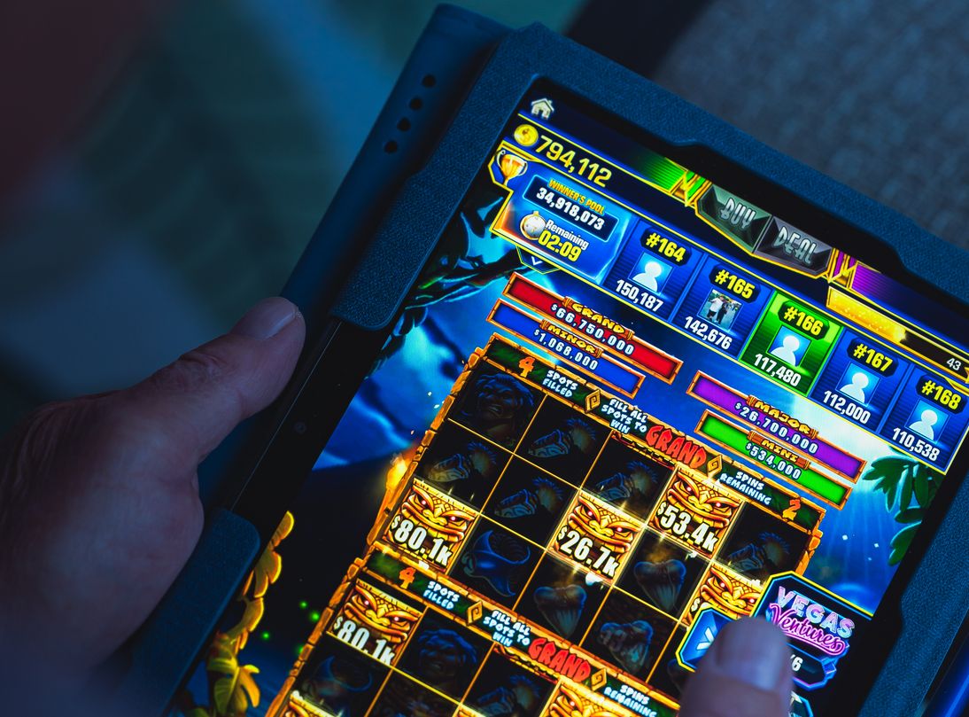 Online Casino: Spielautomaten und Live-Spiele im Überblick