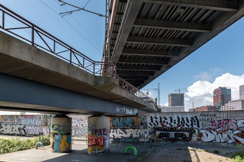 Kostenloses Stock Foto zu architektur, betonbau, betonbrücke