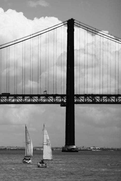 Δωρεάν στοκ φωτογραφιών με 2024, 25 γέφυρα abril, bnw