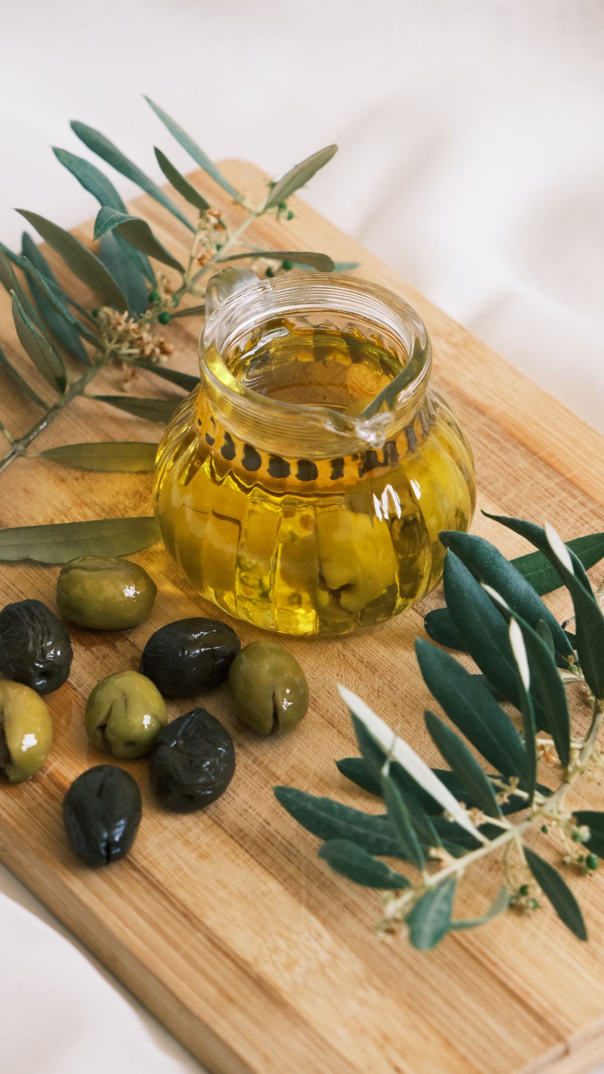 Zaitoon Olive Massage Oil alternate view