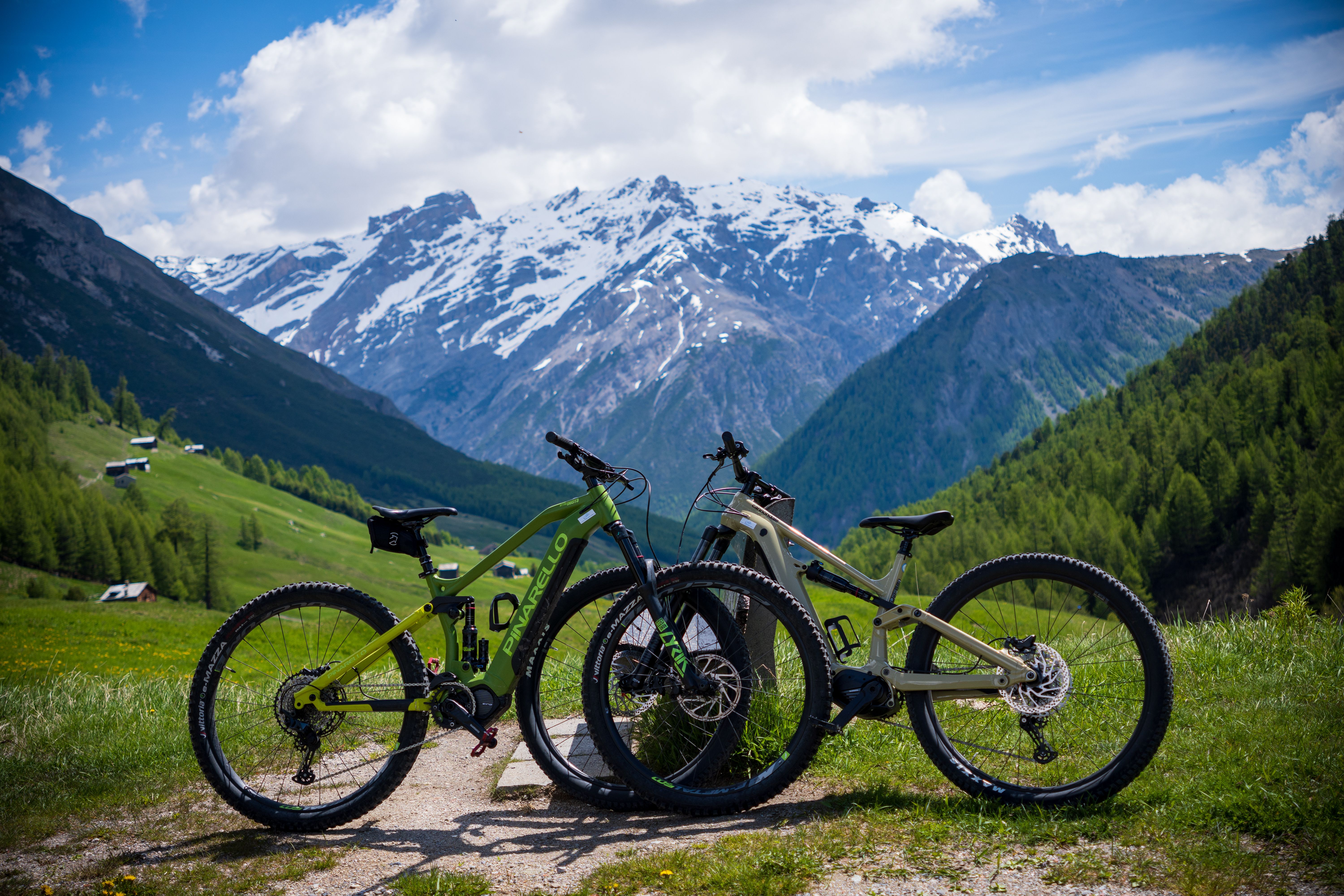 Mountainbike in natürlicher Umgebung
