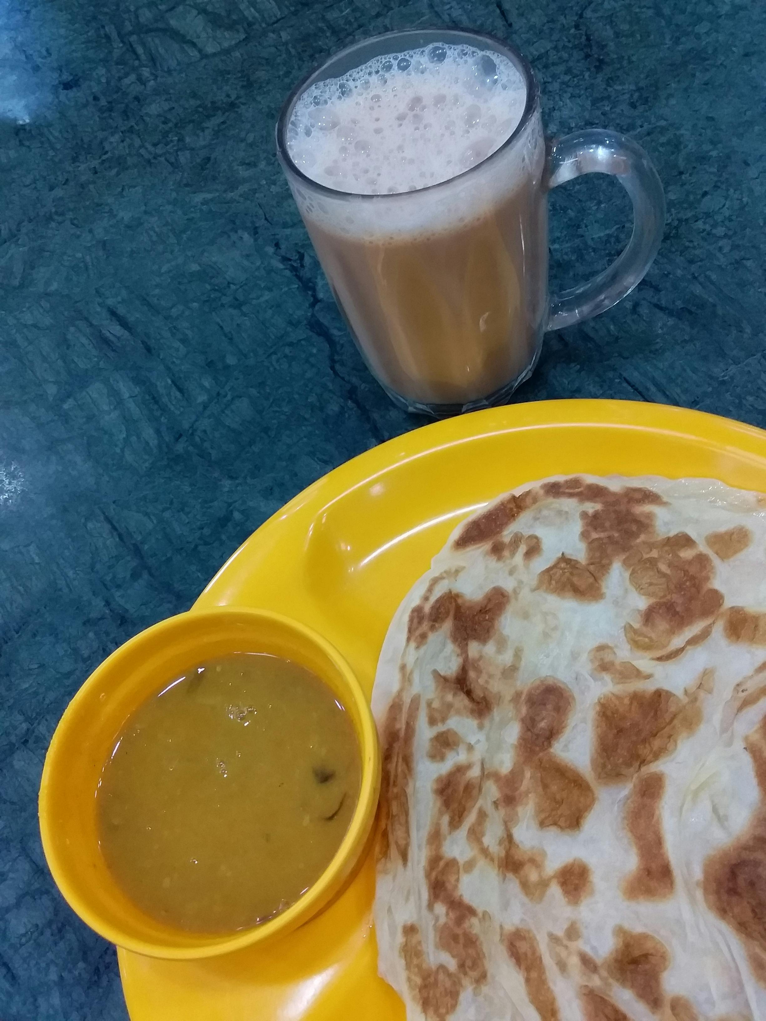 Free stock photo of Roti canai with dial curry and teh ...