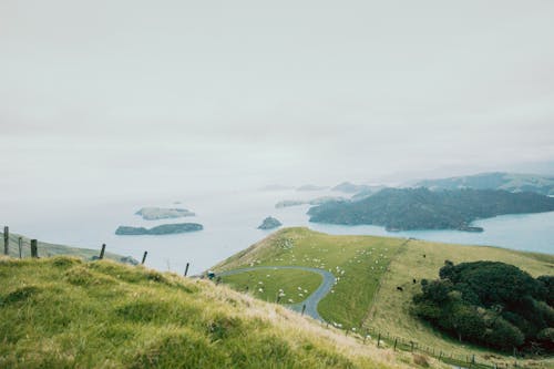 Gratis stockfoto met akkerland, baai, berg