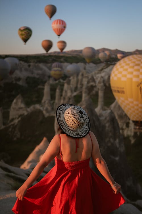 Darmowe zdjęcie z galerii z balon, balon na gorące powietrze, czas wolny
