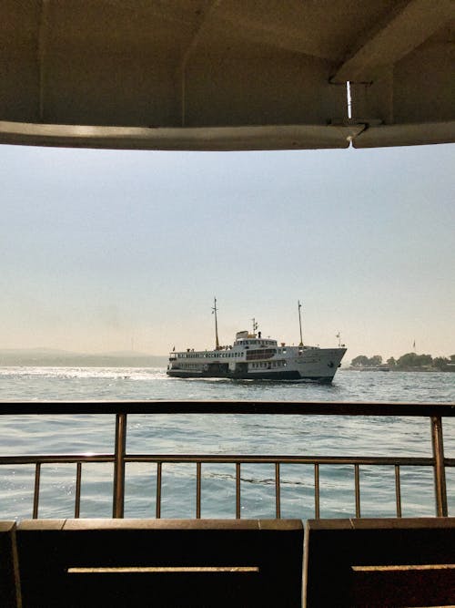 bosphorus, ferry, İstanbul içeren Ücretsiz stok fotoğraf