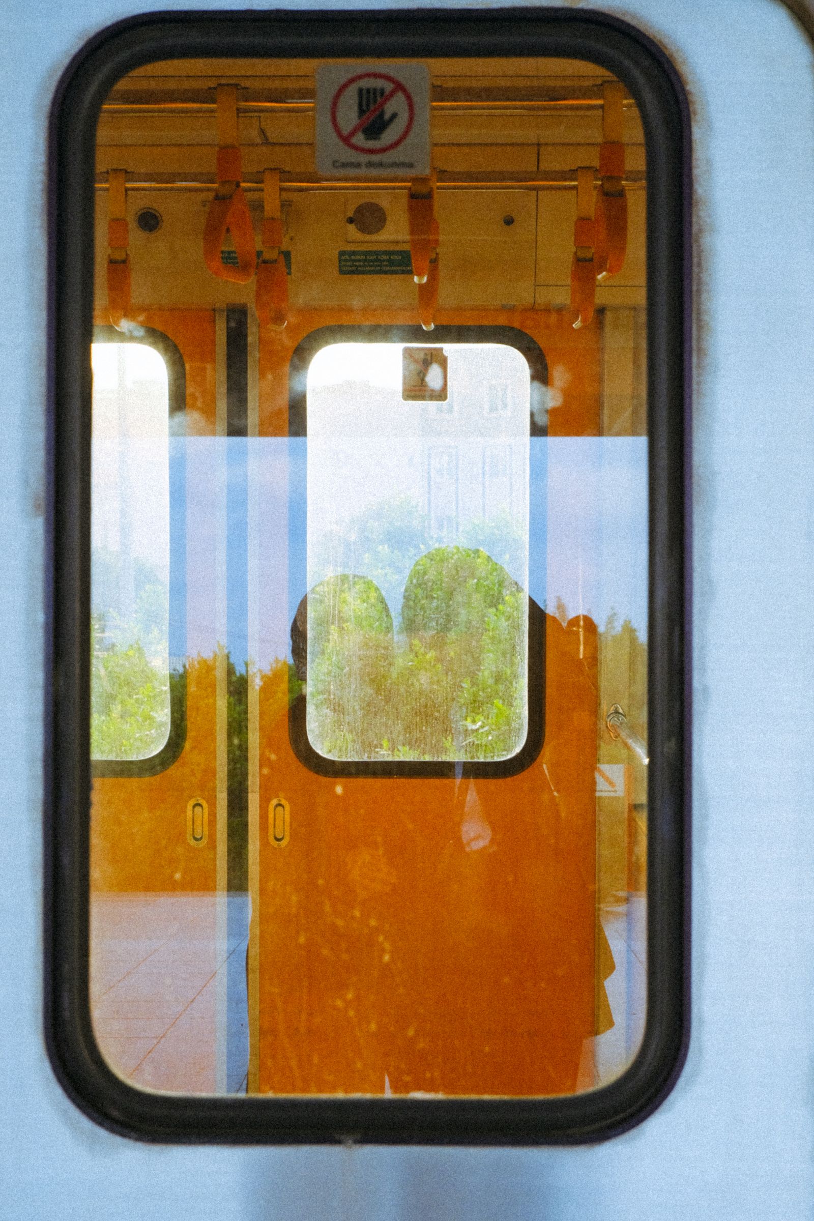 Metro Window Photos, Download The BEST Free Metro Window Stock Photos ...