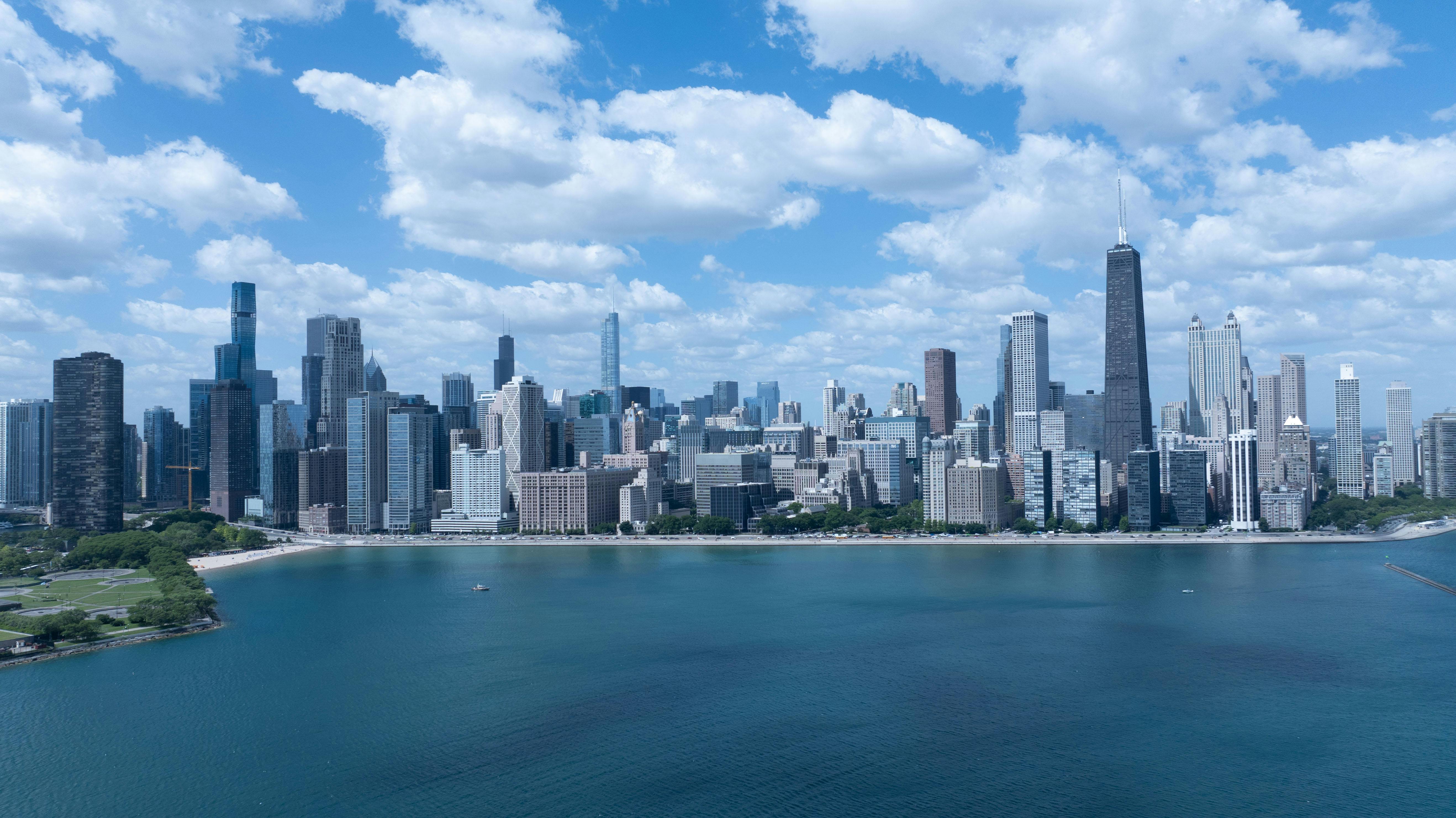 News | Cushman hires Chicago multifamily veterans; CBRE adds New York property management head; Invesco Mortgage gets new CEO