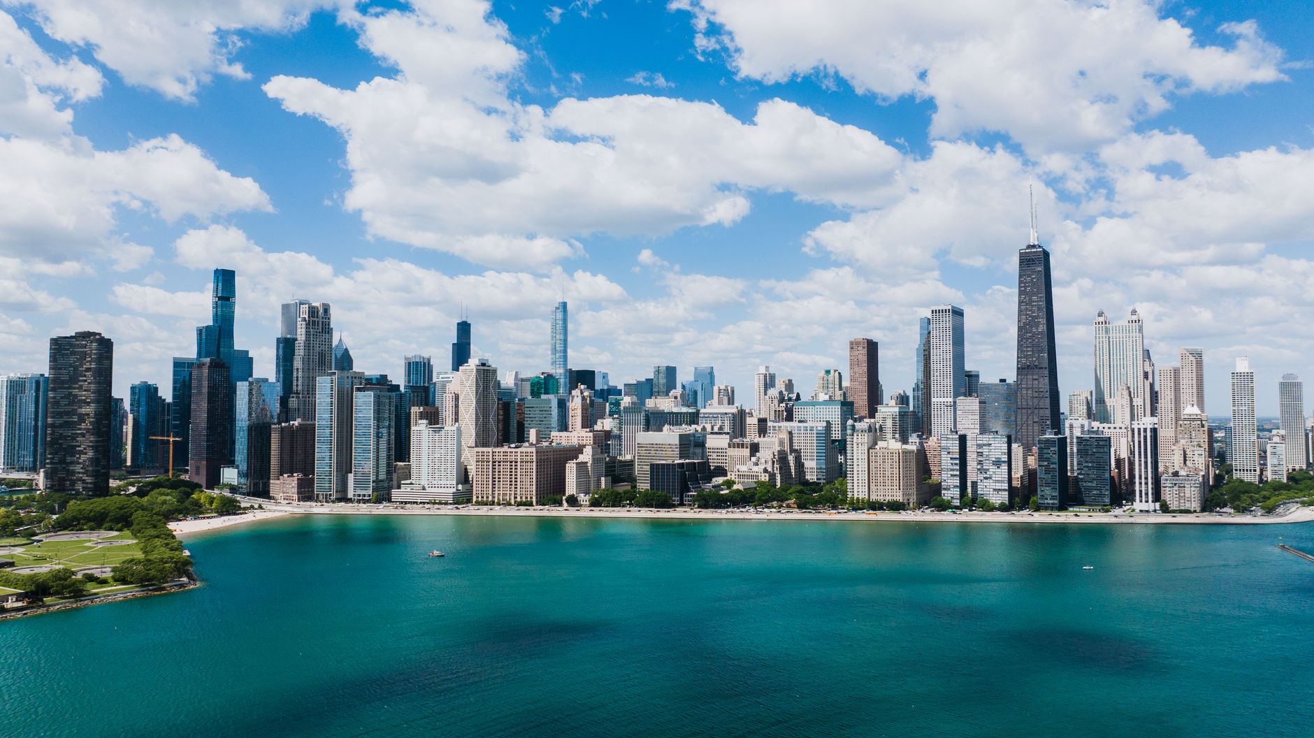 Chicago West Loop (60607) vs Woodlawn (60615) — same city, $180K apart, opposite verdicts