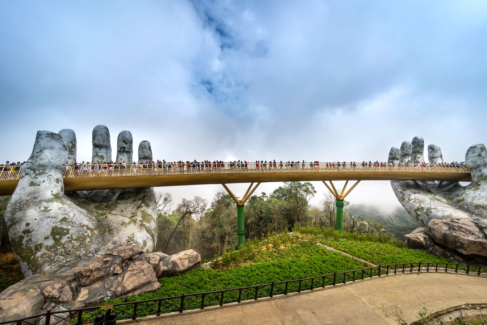Ho Chi Minh City – Da Nang – 6 Days