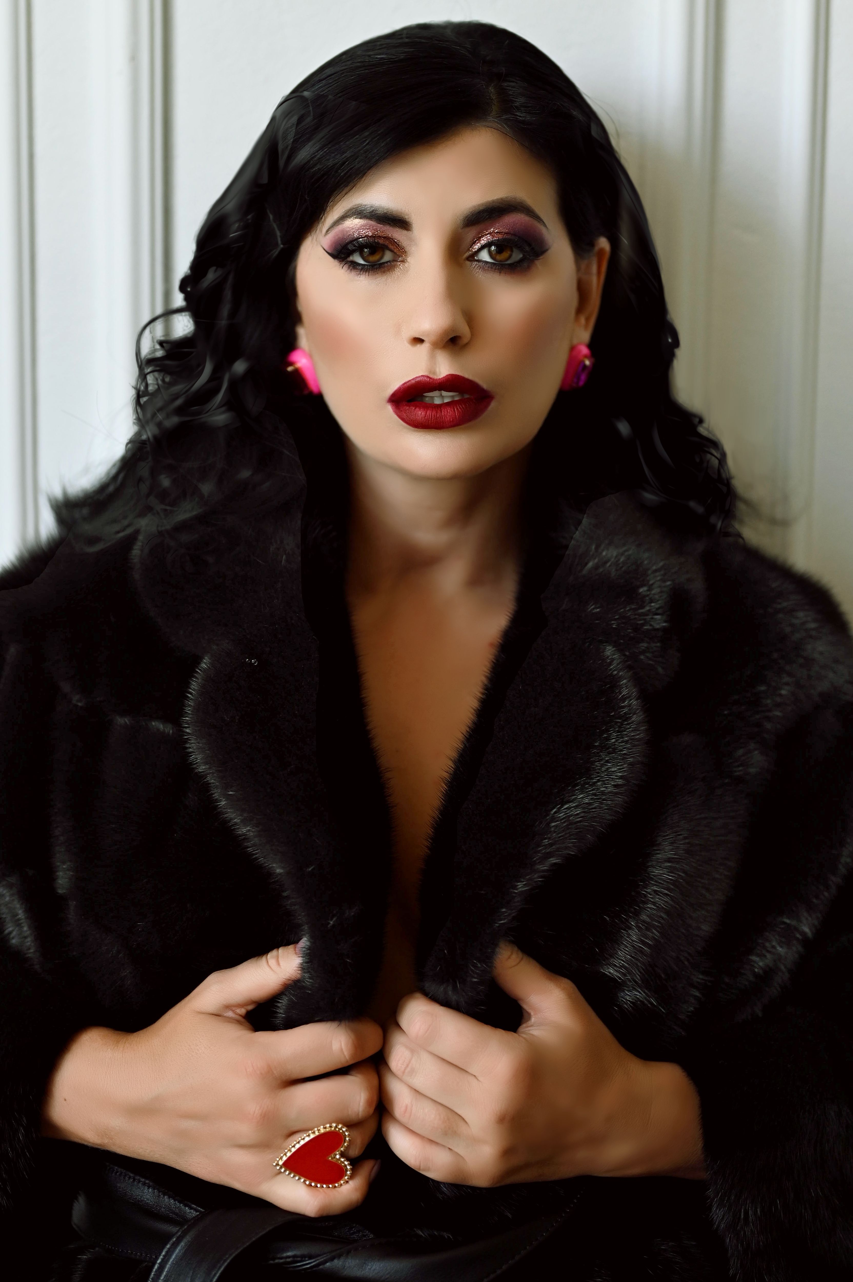 Portrait of Woman in Fur Coat · Free Stock Photo
