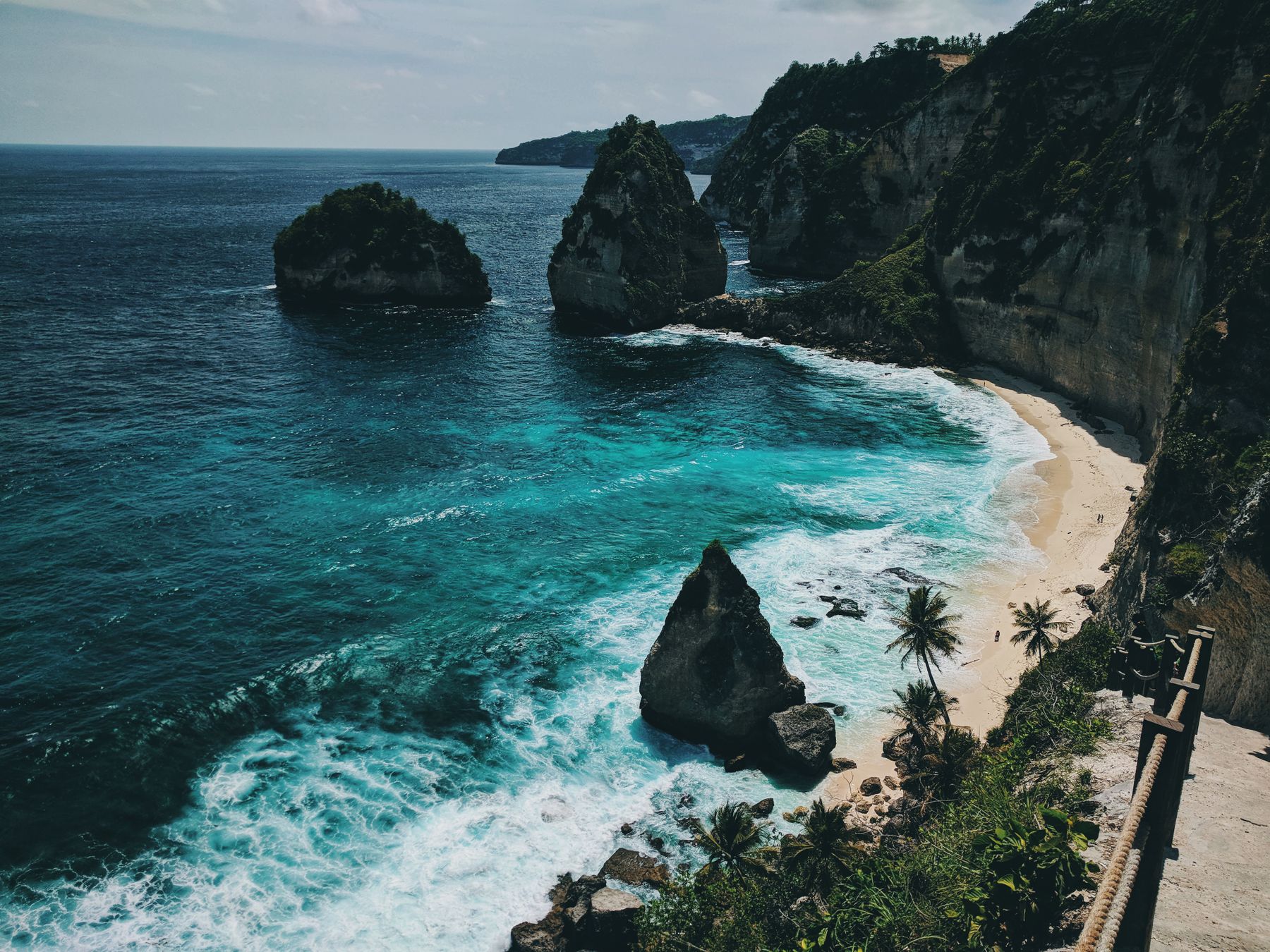 Cliffs and blue ocean at Uluwatu in Bali