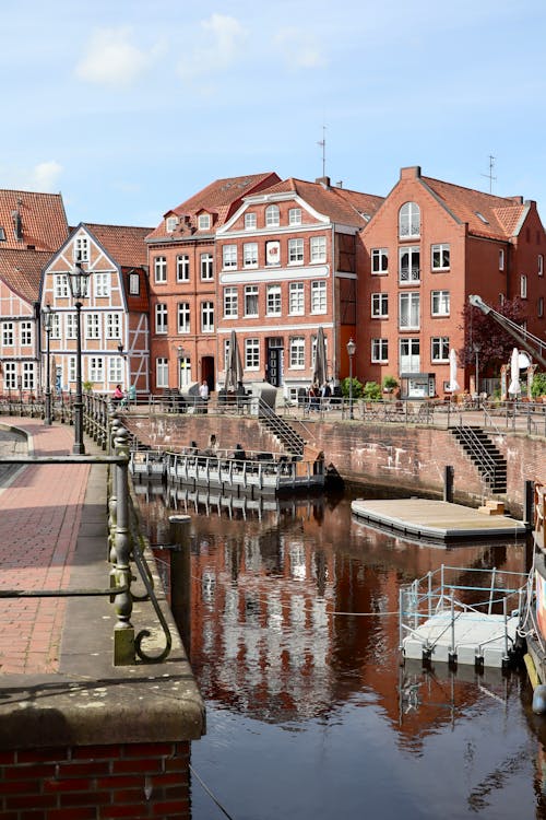 Gratis stockfoto met architectuur, backstein, brug