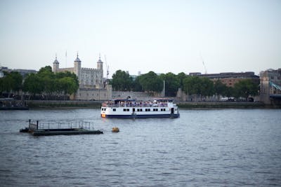 Detaliu structură semiconductor