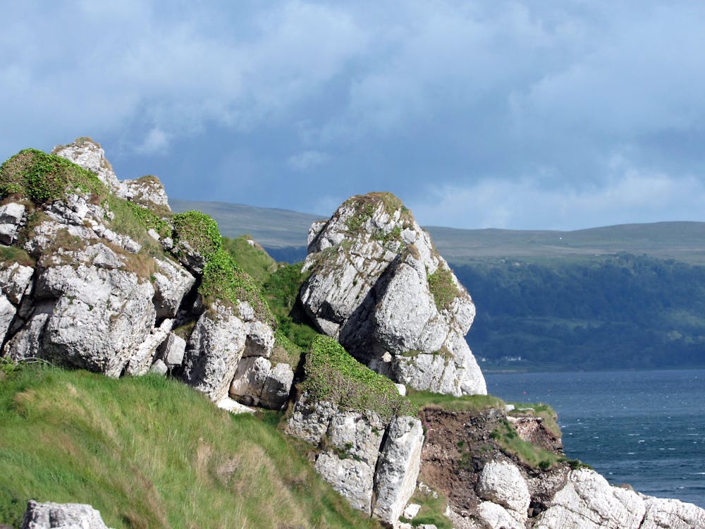 2026年AI如何重塑飯店業可持續發展?深度剖析能源優化與環保挑戰 2026年AI如何重塑飯店業可持續發展?深度剖析能源優化與環保挑戰